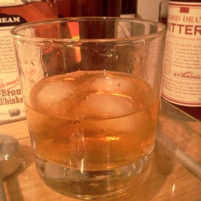 It's that orangey bourbony thingy! It's that orangey bourbony thingy!